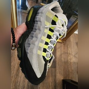 OG Air Max 95 Neon